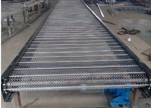 Vertikales abkühlendes Förderer-System SS ketten nicht rostenden Mesh Conveyor Belt Plain Weave an