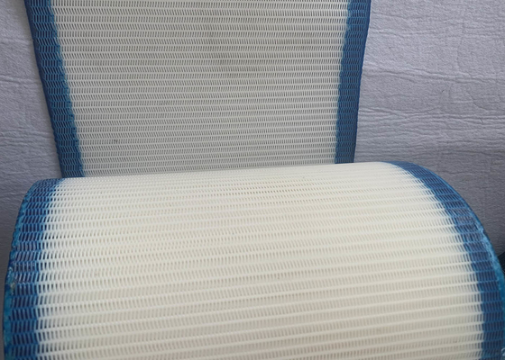 Polyestergeformtes Gewebe für Papiermaschinen Mühlen Luftinfiltration 4550-9000 M3/m2 0,2 kg