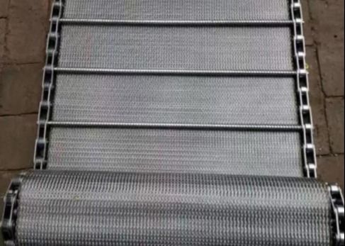 Nahrungsmittelgrad-Mittel balancierte Webart-v-förmigen Förderer-Draht Mesh Belt